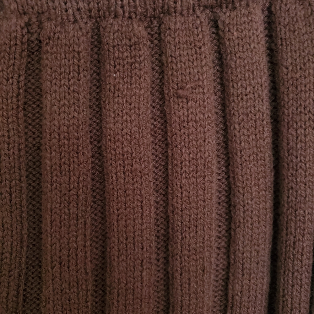 Sweater Knit Flare Pants - Picture 4 of 6